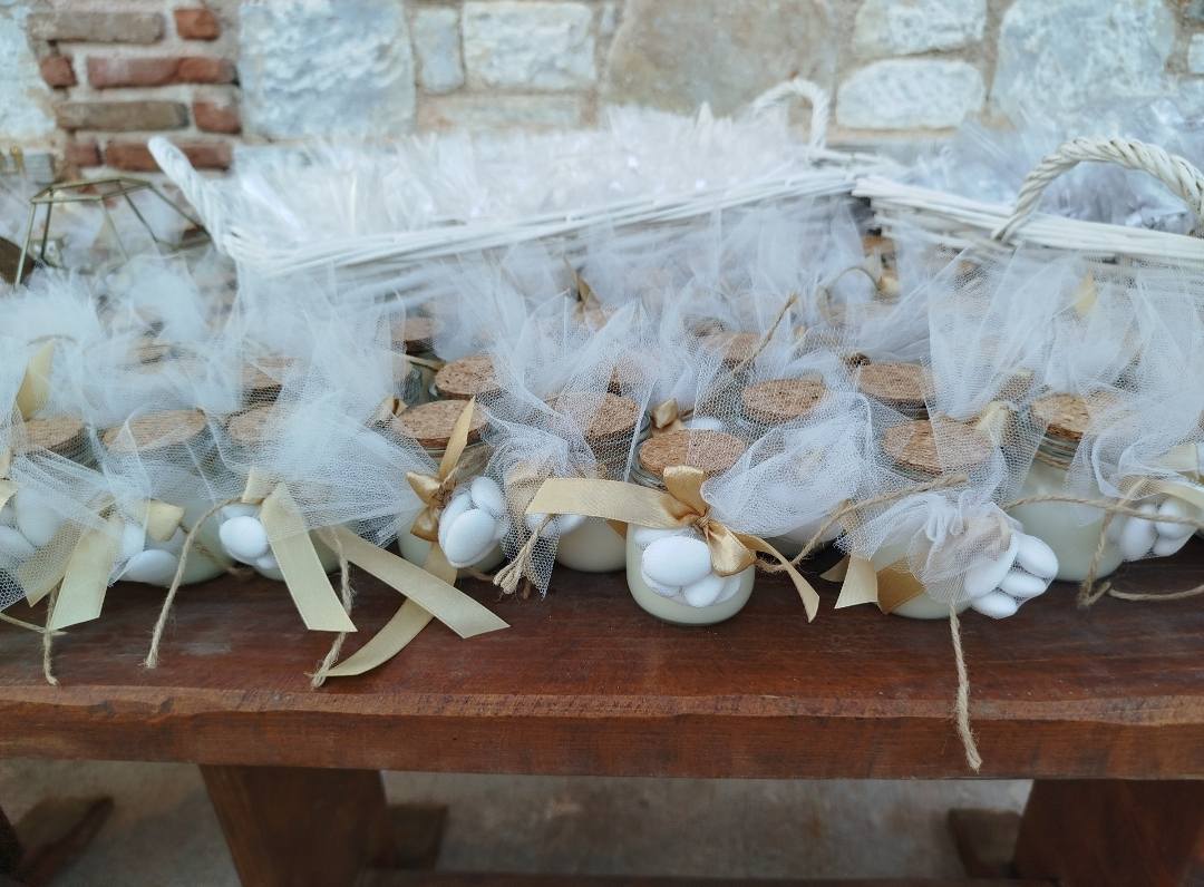 Μπομπονιέρα